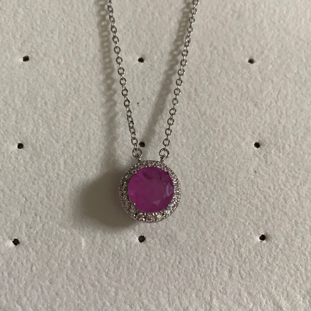 Bomb party necklace